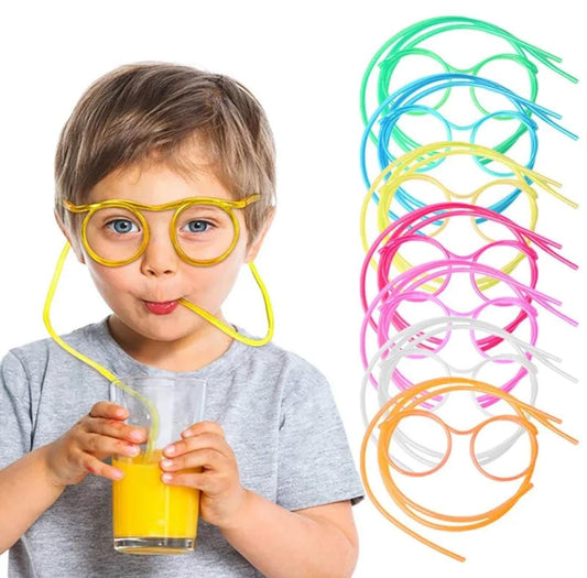 Funny drinking glasses with flexible straws for kids party – random colour