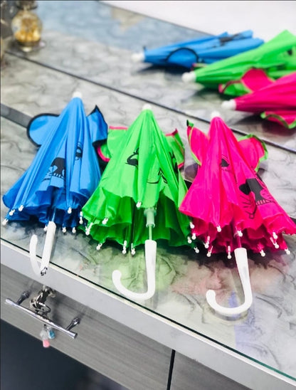 Kids cartoon umbrella with cute printed design – random design