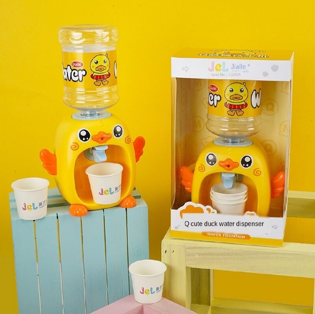 Mini duck water dispenser toy with 3 cups for kids pretend play